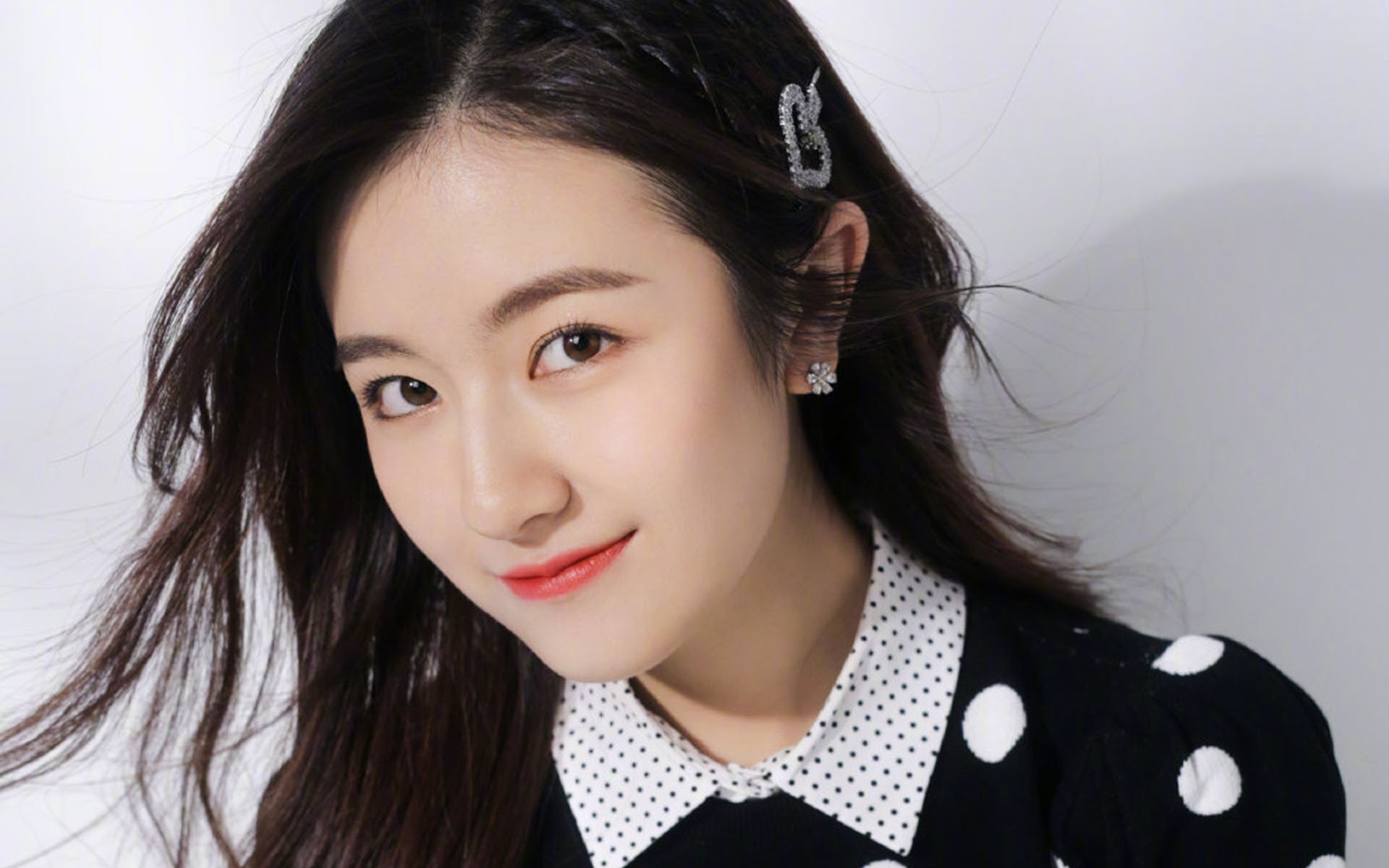 Kaiyun(中国)开云-赛场掠影：运动员的精彩瞬间与幕后花絮，运动员比赛现场