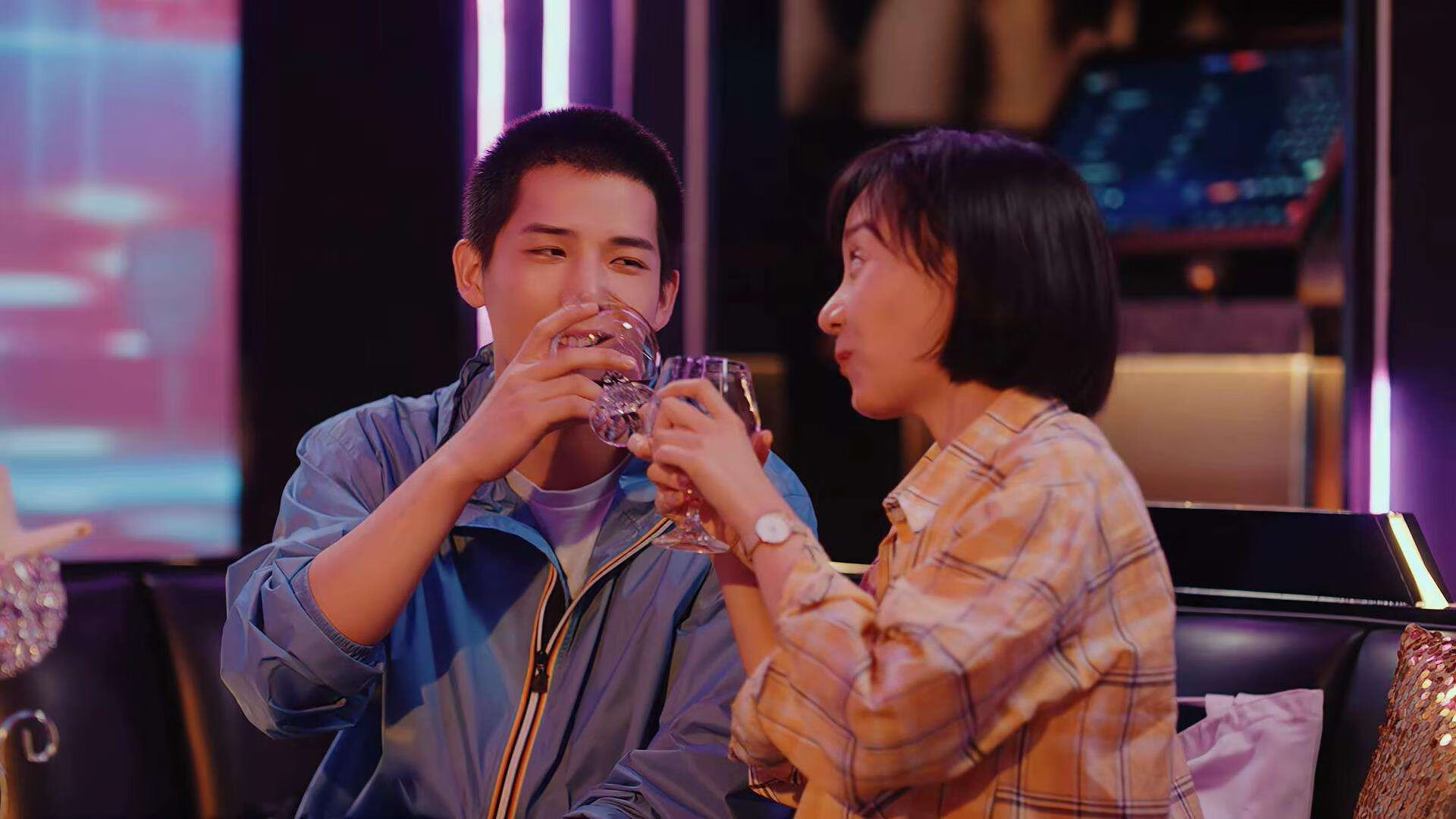 切尔西主场小胜莱斯特城,继续追赶榜首,切尔西对莱斯特