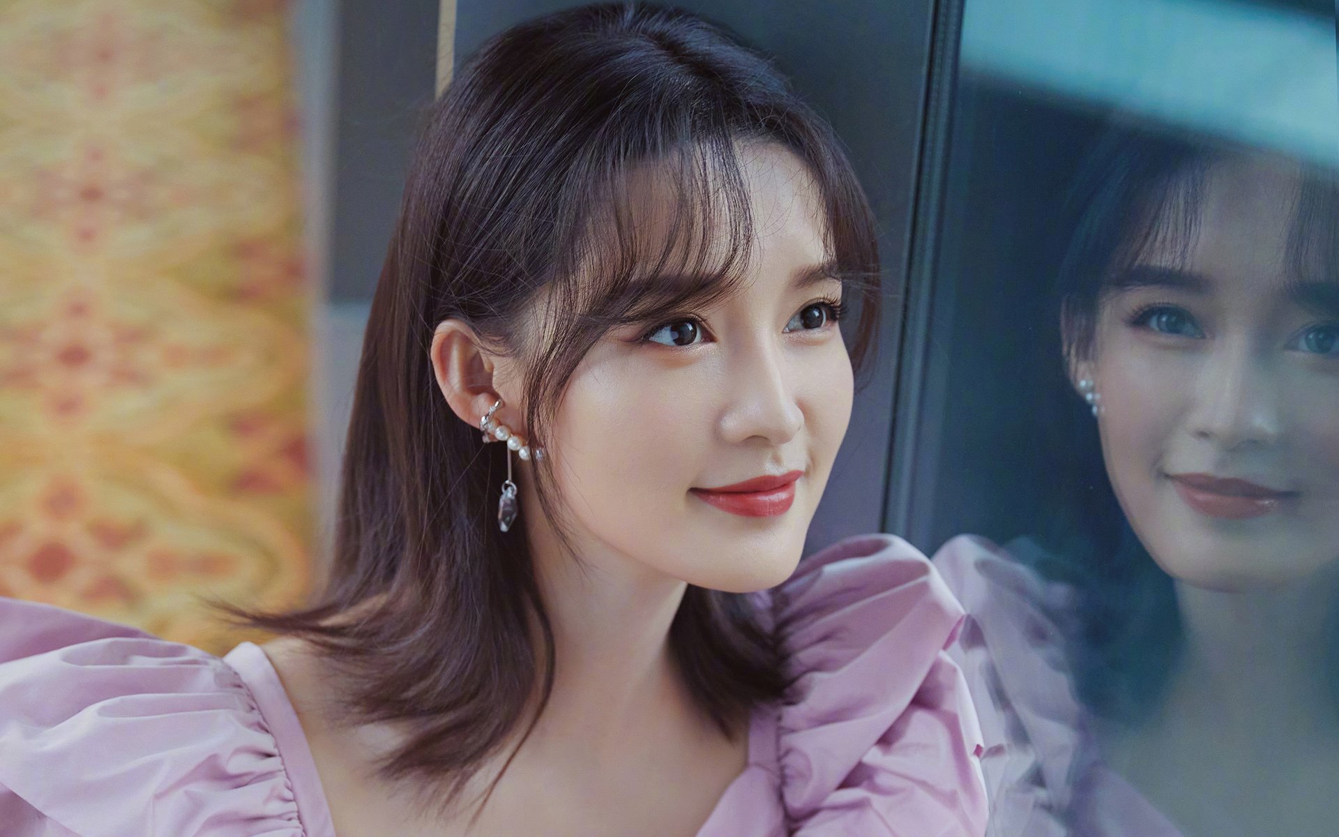 开云体育APP下载-卢卡·东契奇在西班牙观看篮球比赛，球迷关注其瘦身效果，卢卡·东契奇视频